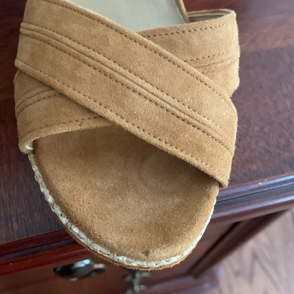 Authentic Stewart Weitzman women’s wedge sandal size8M only worn once - Picture 11 of 16